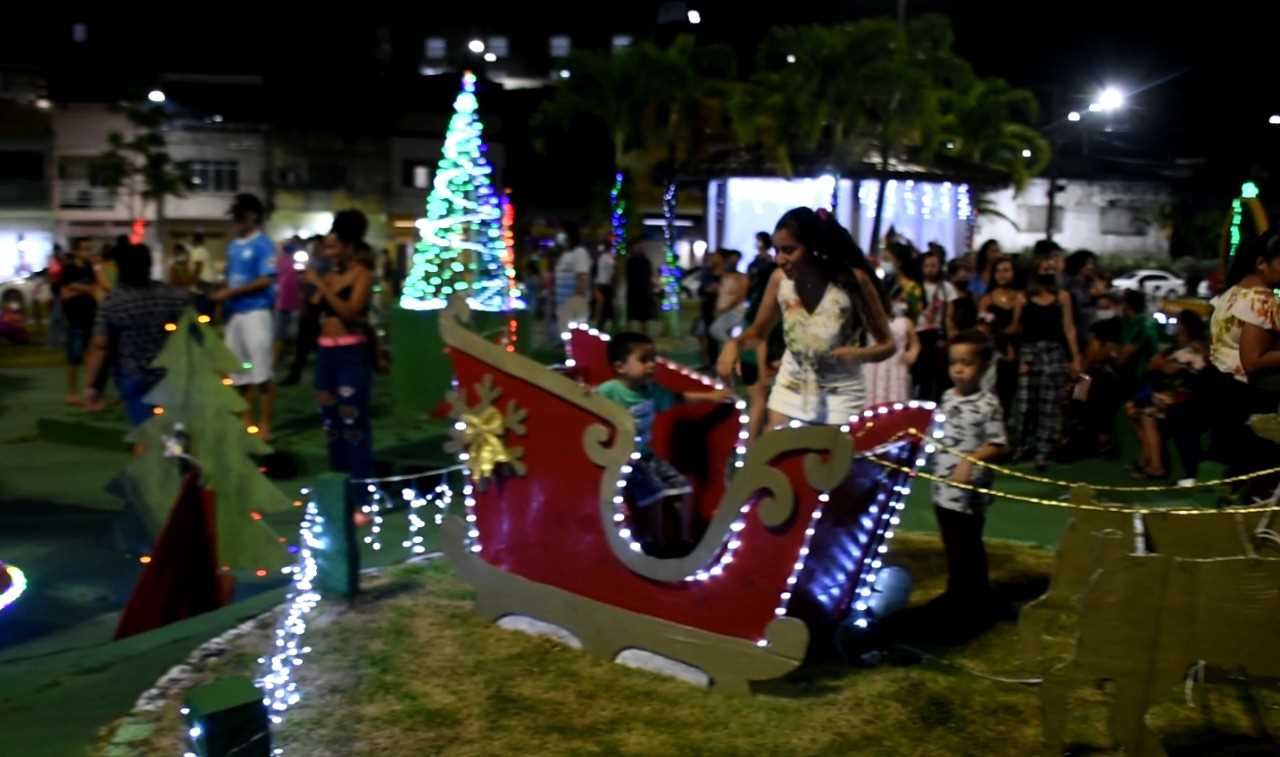 Camacã: Prefeitura inaugura a Vila Natal e encanta a população, principalmente as crianças